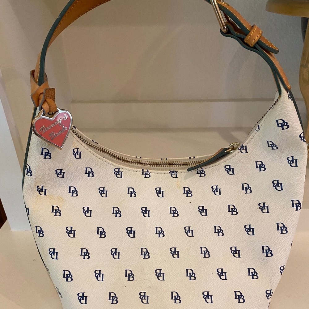 Dooney & Bourke handbag